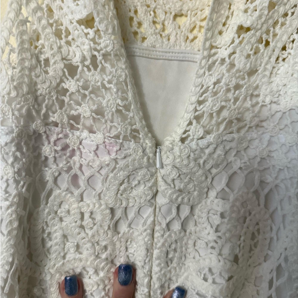 Lilly Pulitzer Jaimie Crochet Shift Dress, color resort white, size L - Picture 8 of 16